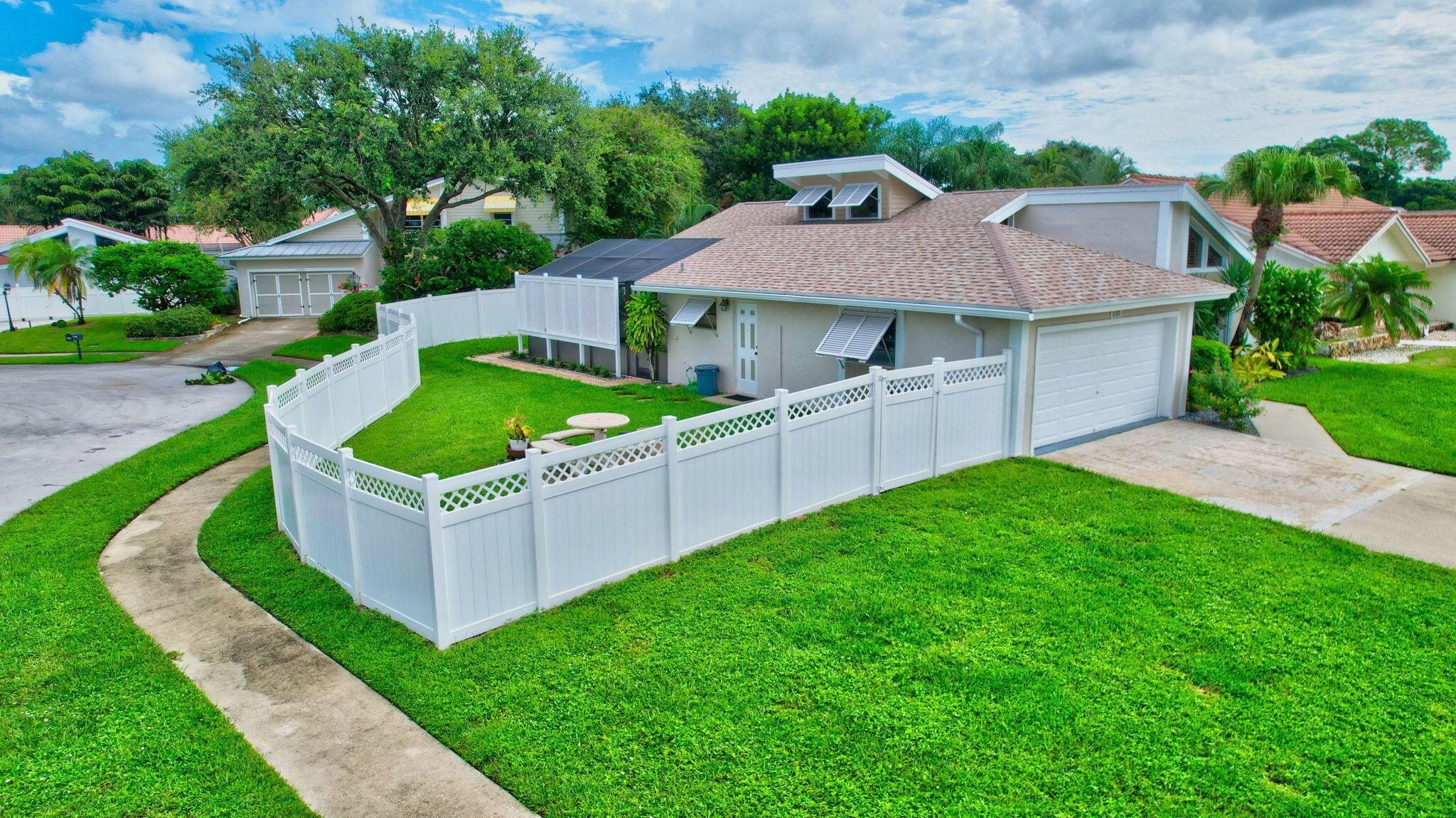 6183 Amberwoods Drive