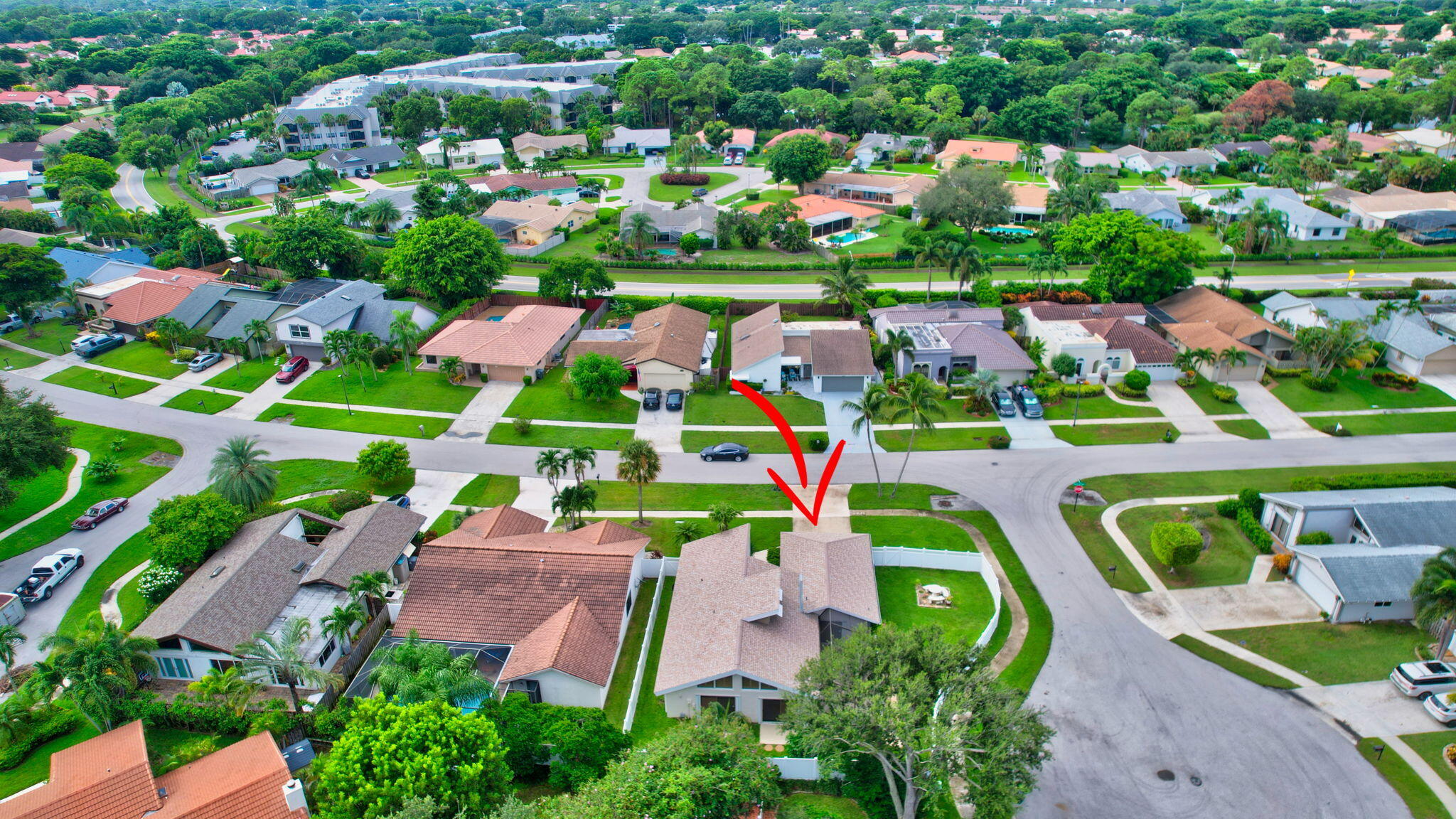 6183 Amberwoods Drive