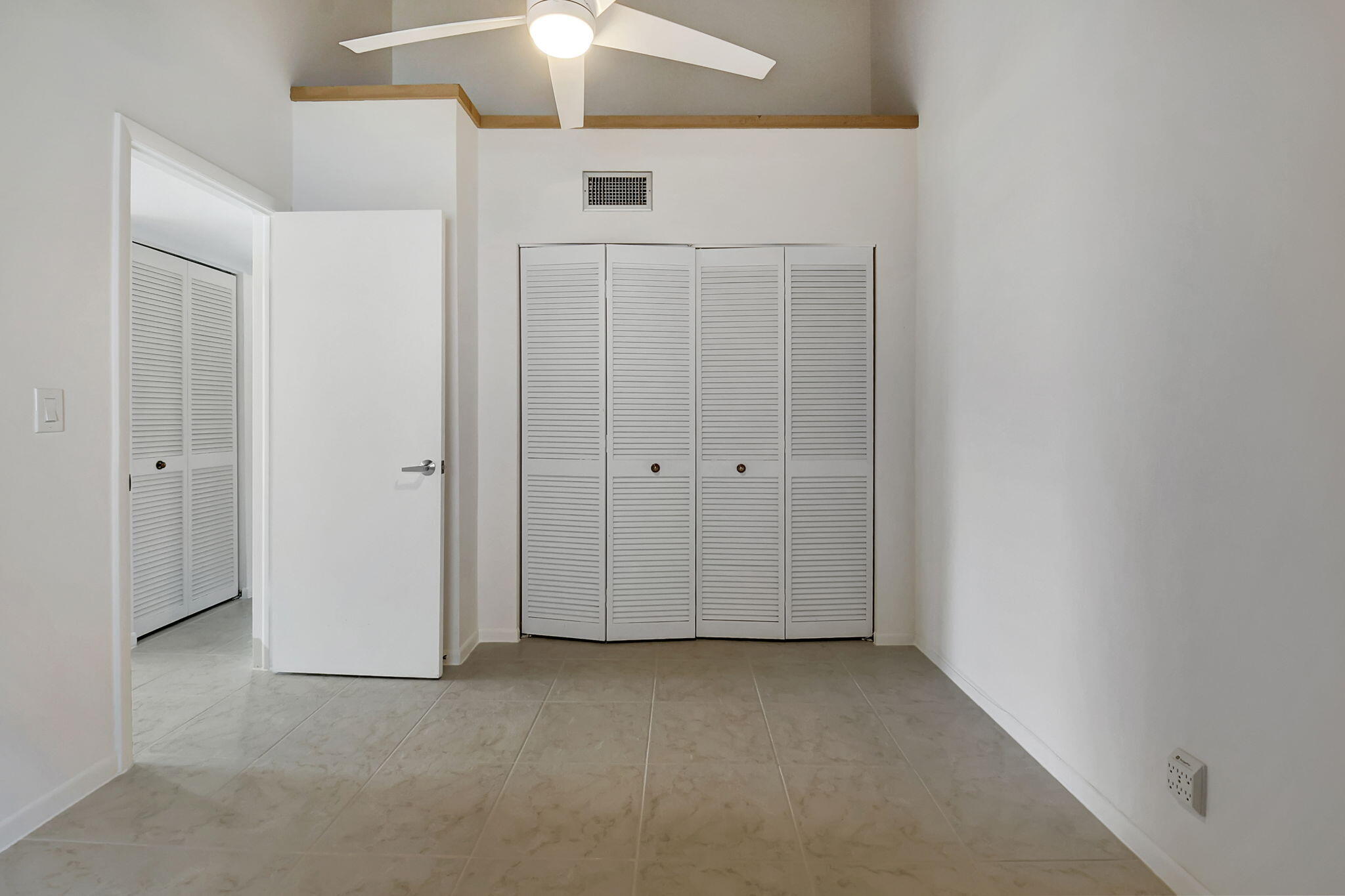 6183 Amberwoods Drive