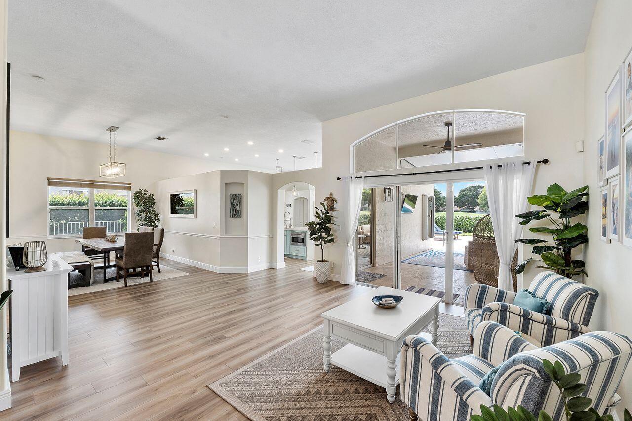 5794 La Gorce Circle