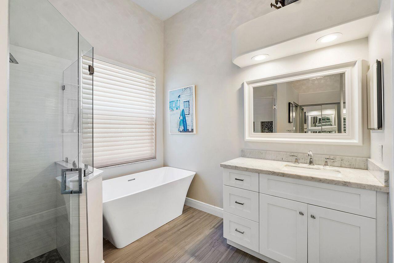 5794 La Gorce Circle