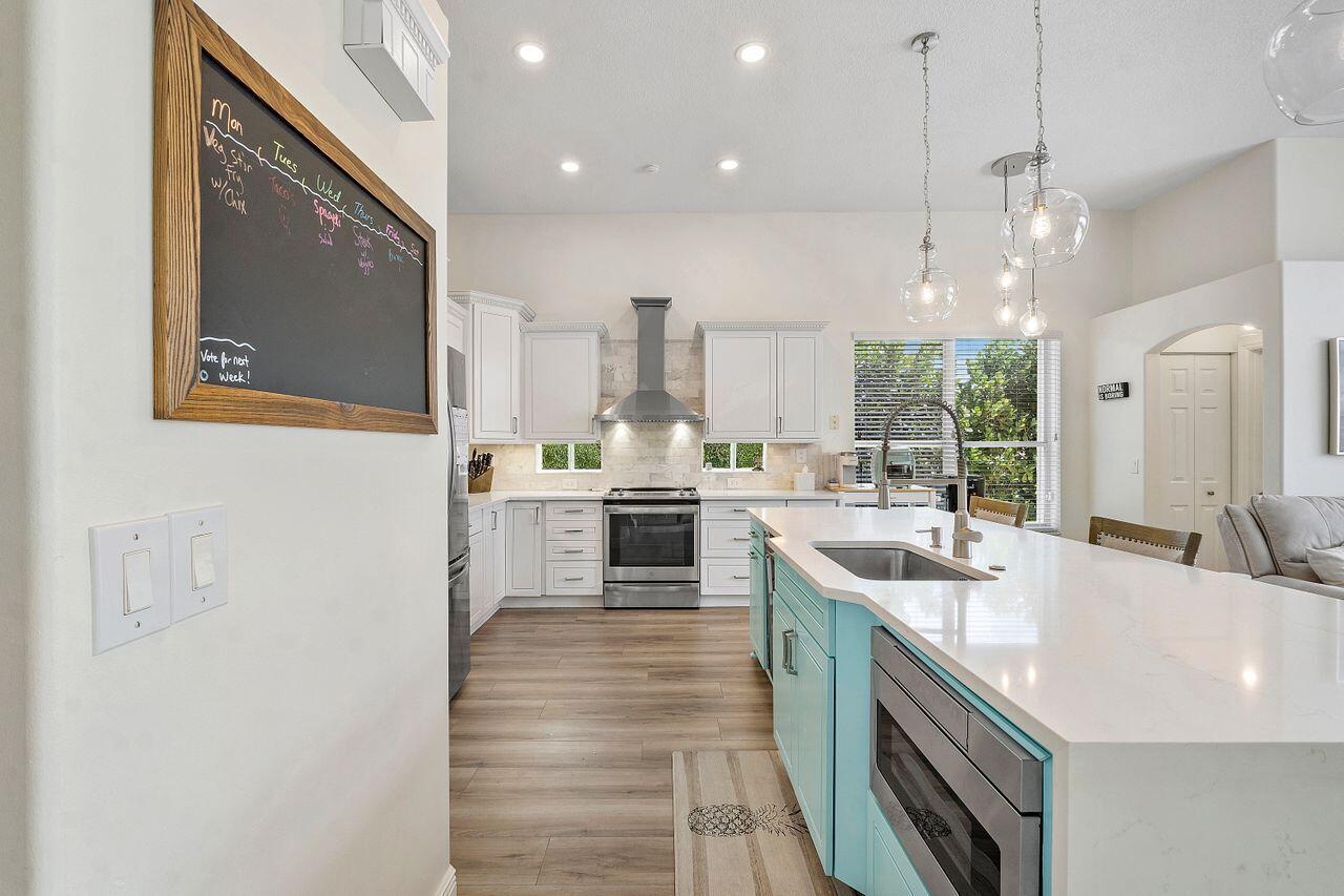 5794 La Gorce Circle