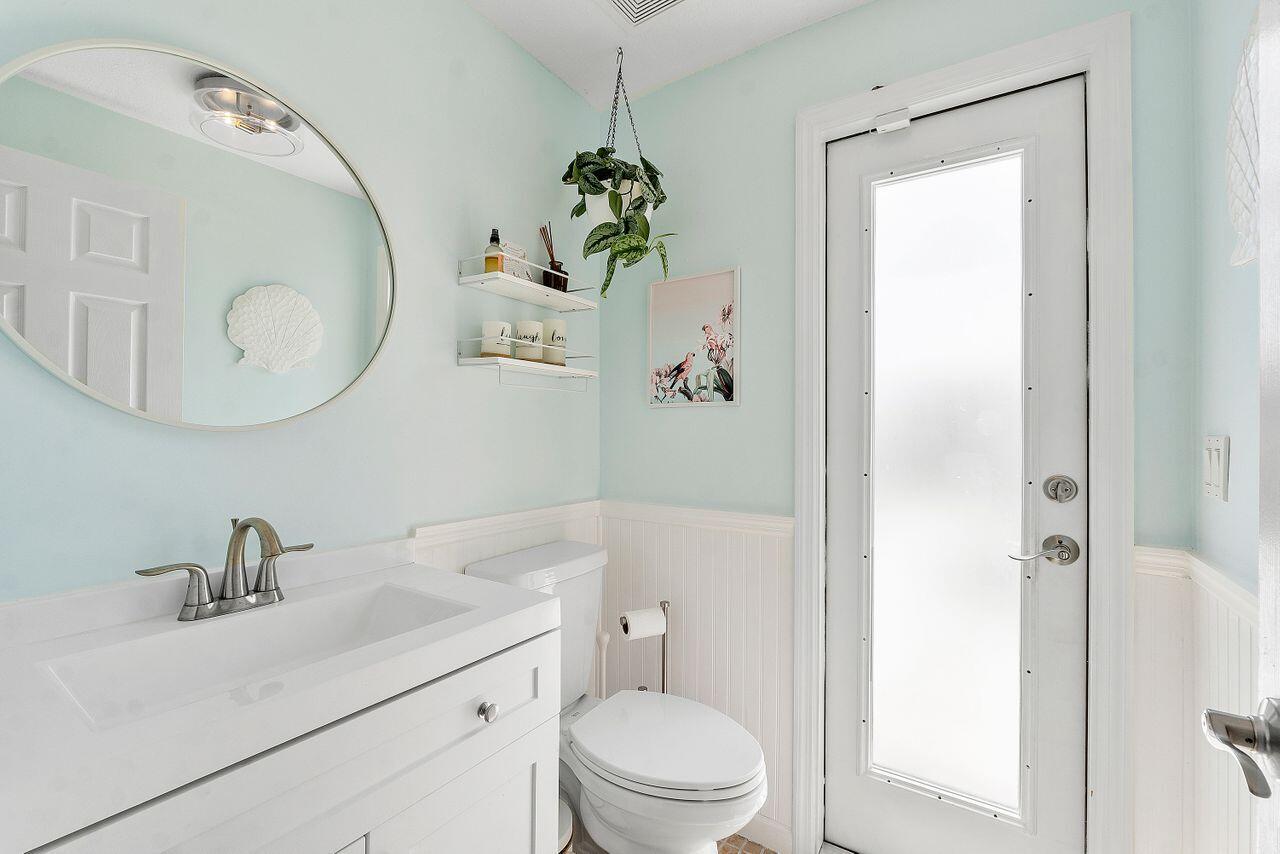 5794 La Gorce Circle