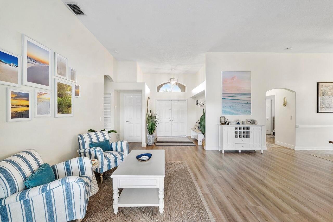 5794 La Gorce Circle