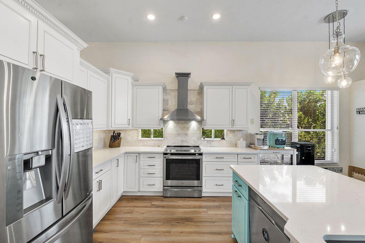 5794 La Gorce Circle