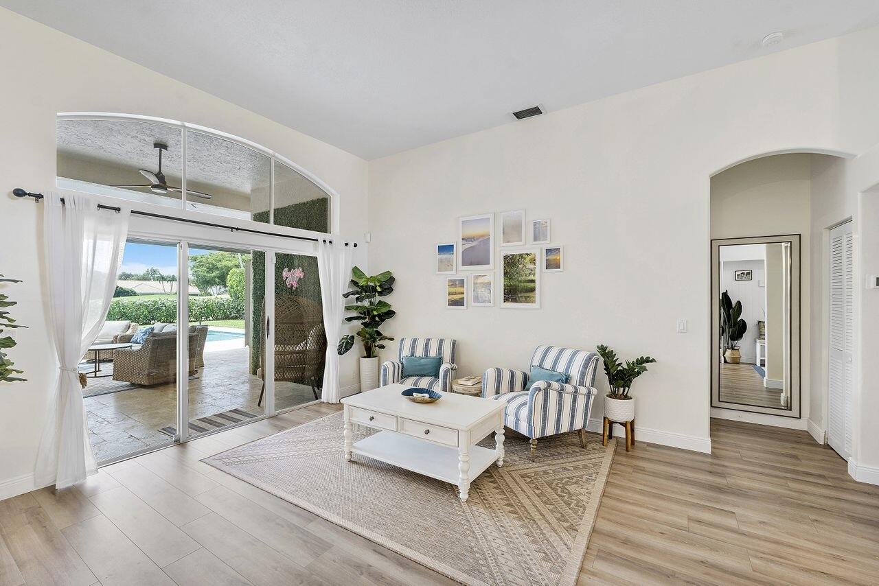 5794 La Gorce Circle