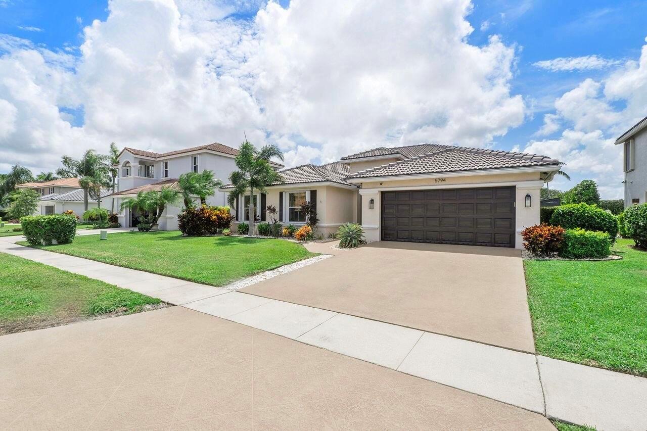 5794 La Gorce Circle