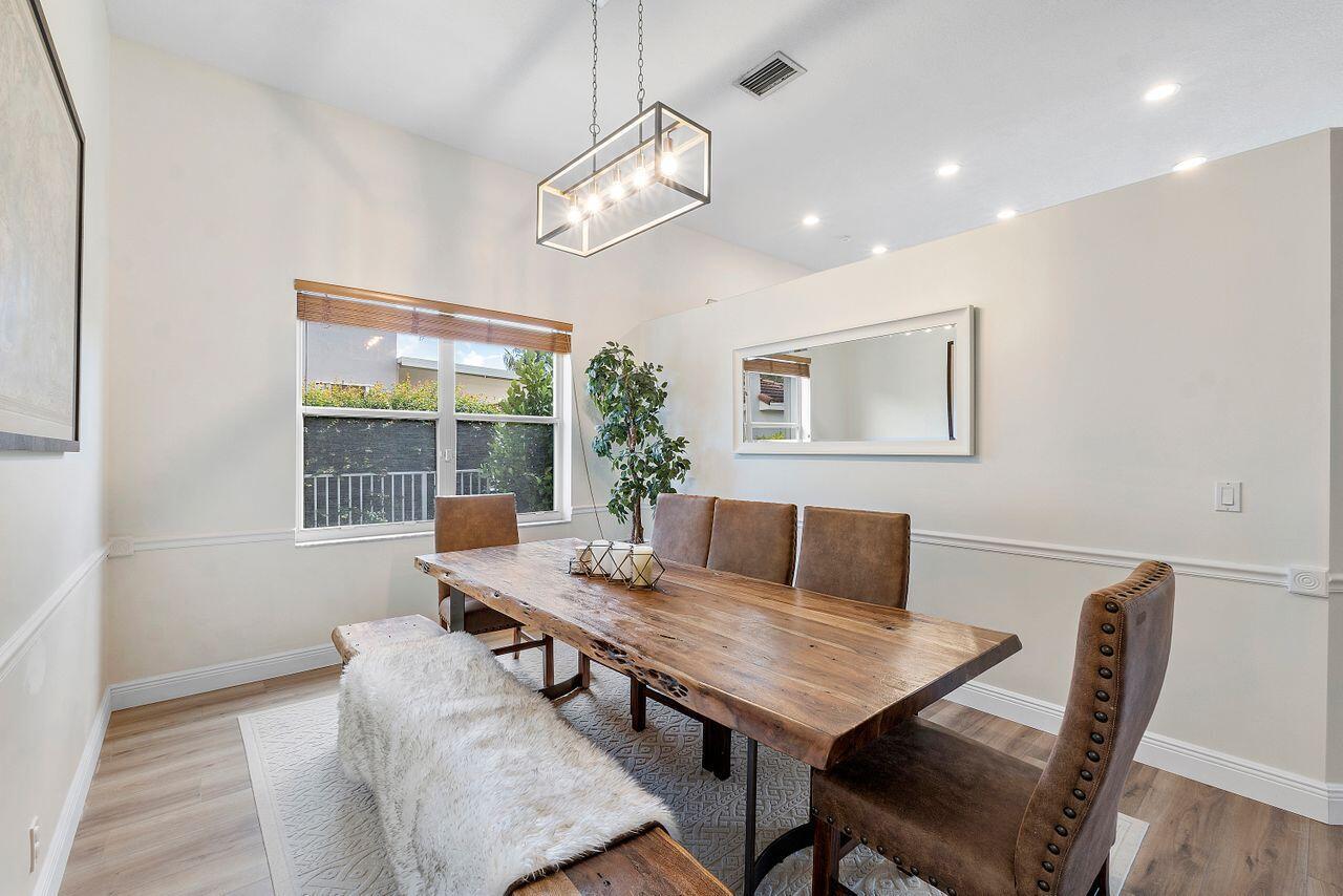 5794 La Gorce Circle