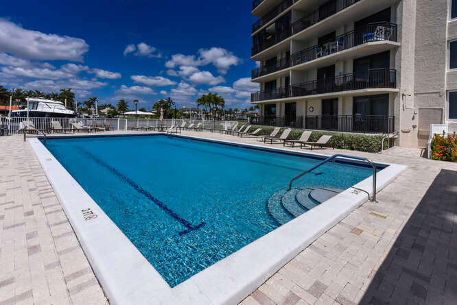 3912 S Ocean Boulevard 712