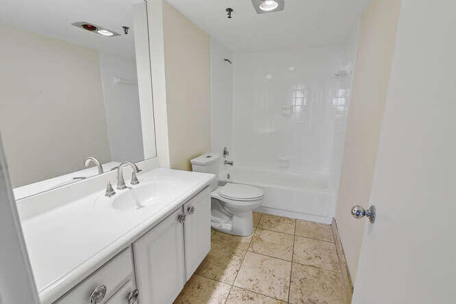 3912 S Ocean Boulevard 712