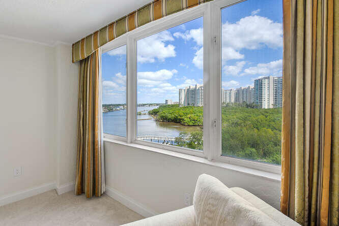 3912 S Ocean Boulevard 712