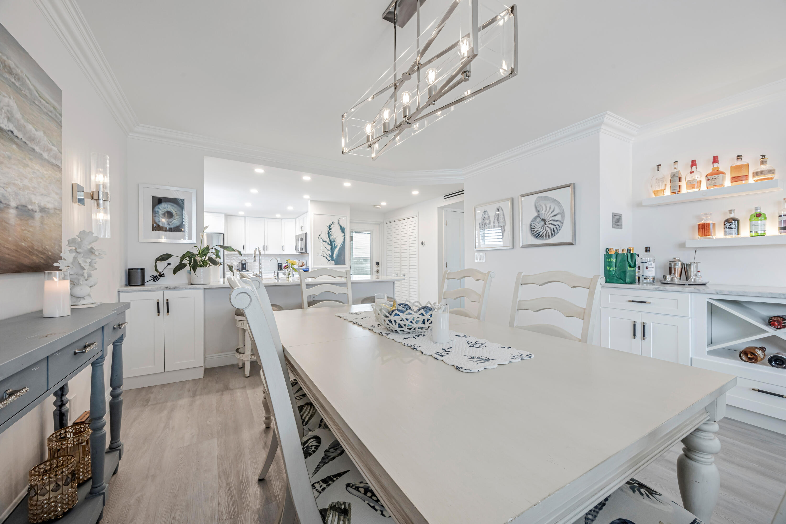 901 Gardenia Drive 581