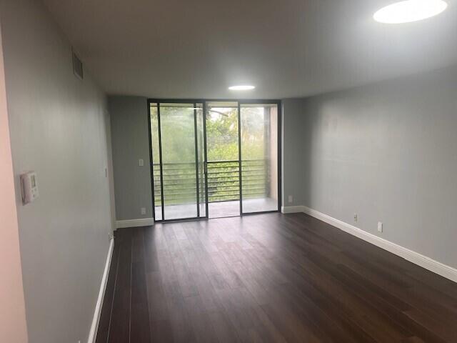 6301 N University Drive 318