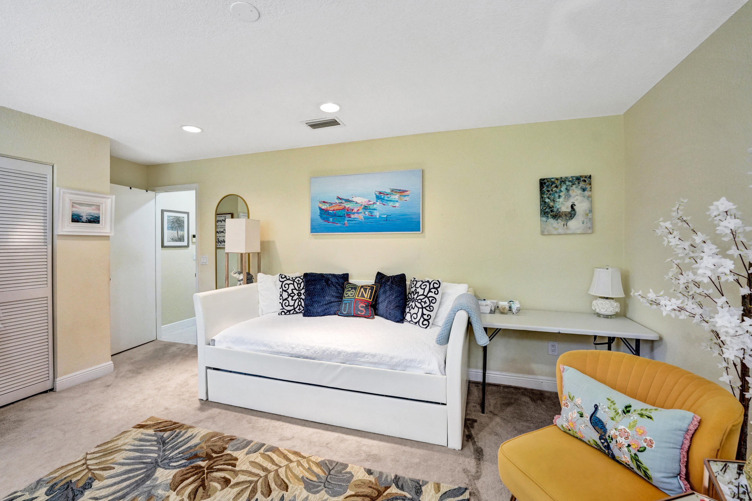 11111 Highland Circle