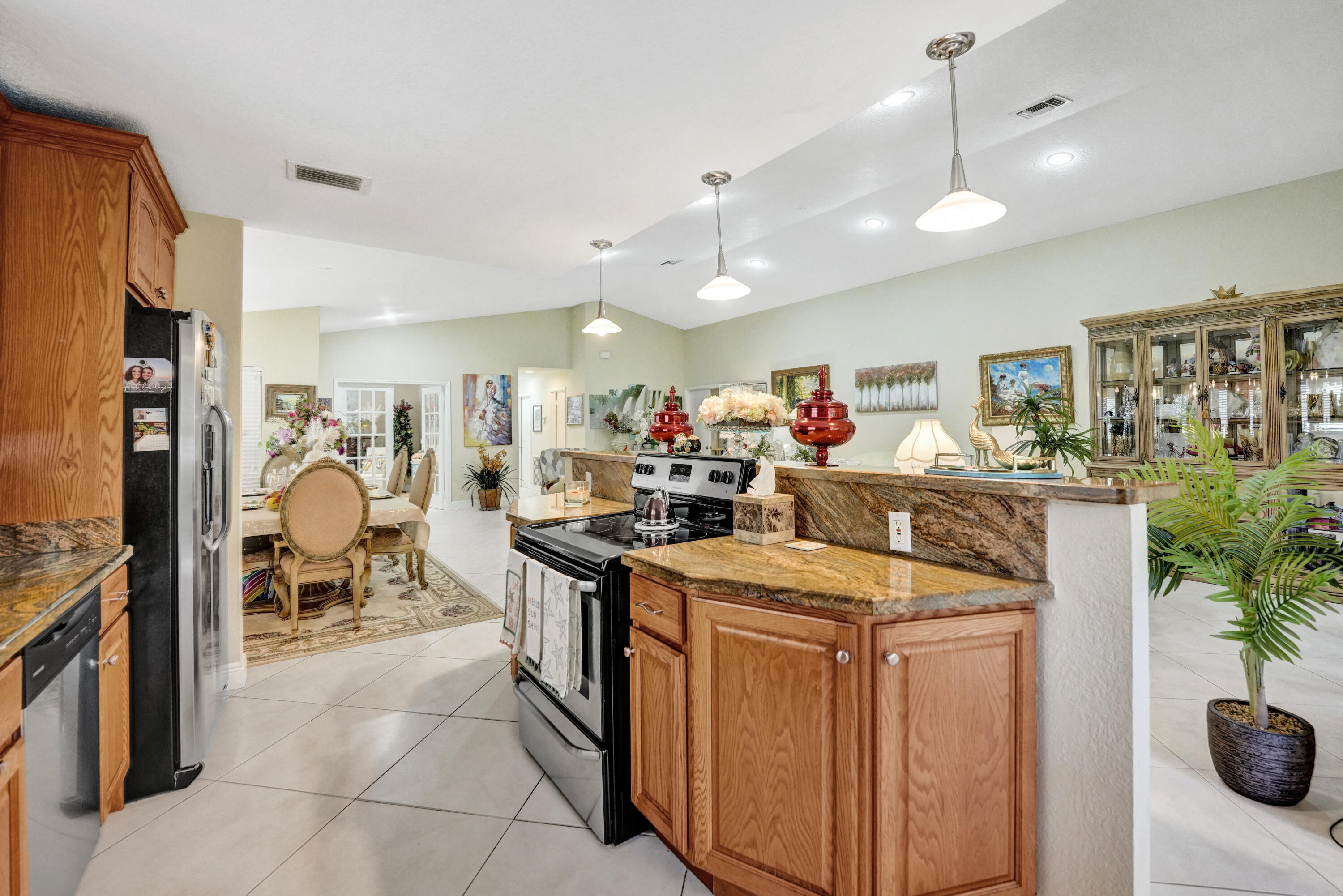 11111 Highland Circle