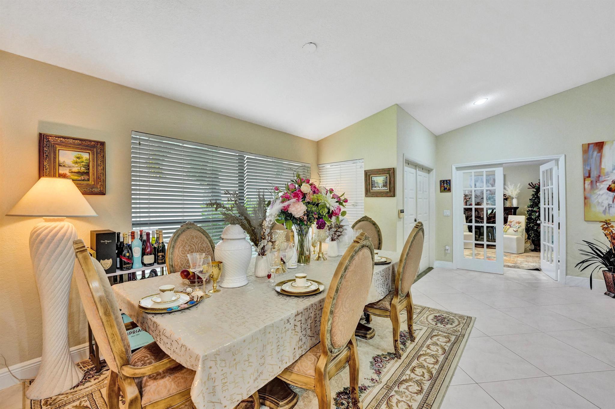 11111 Highland Circle