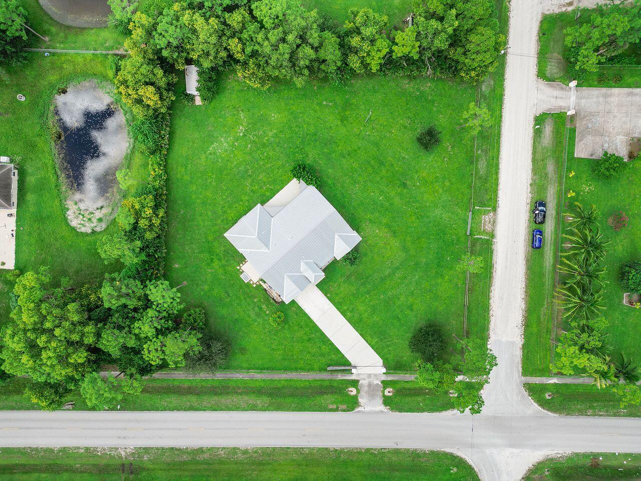 17524 78th Road N