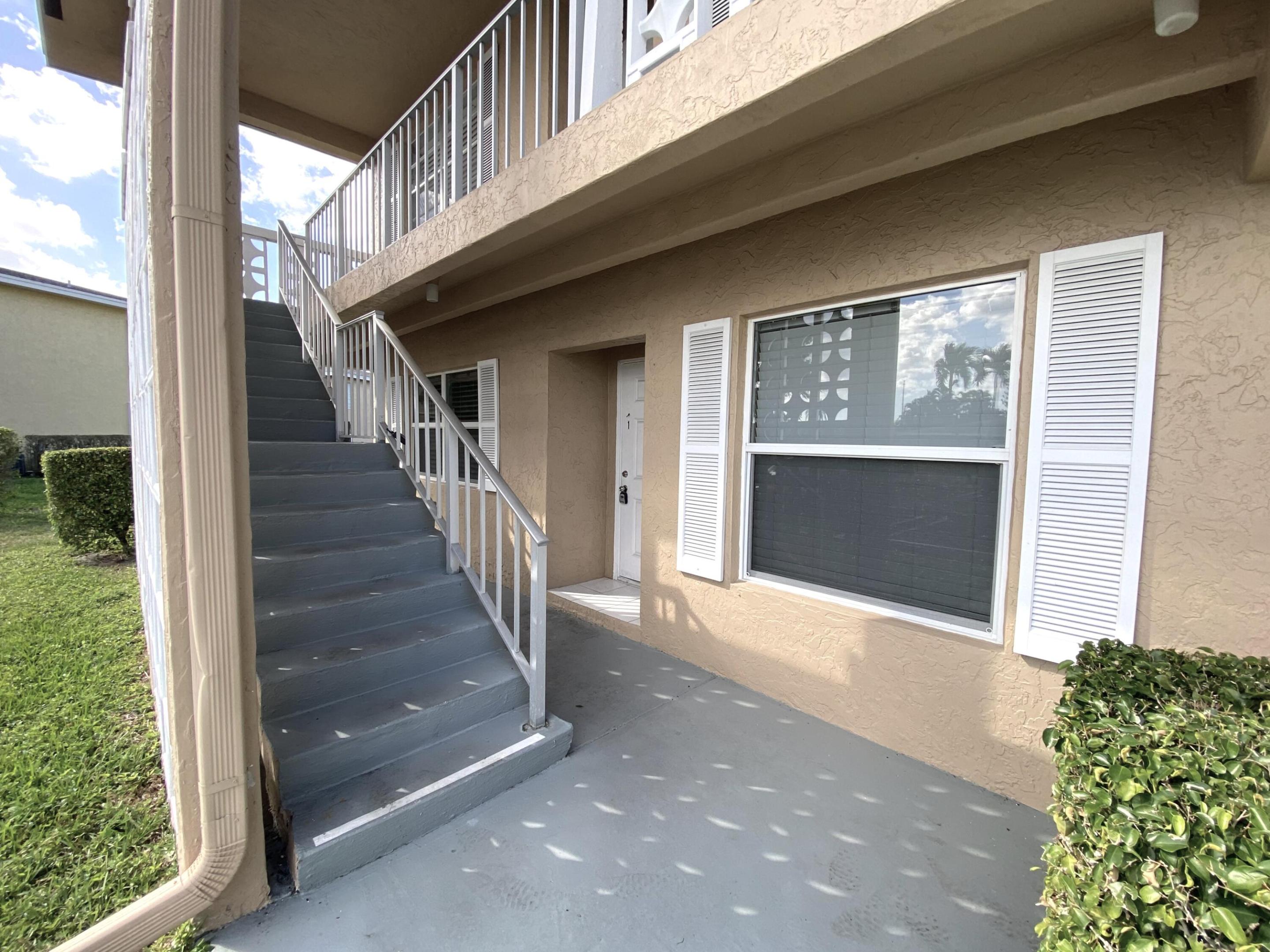 2411 Papaya Drive 101