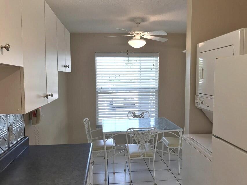 2411 Papaya Drive 101