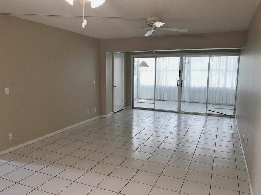 2411 Papaya Drive 101