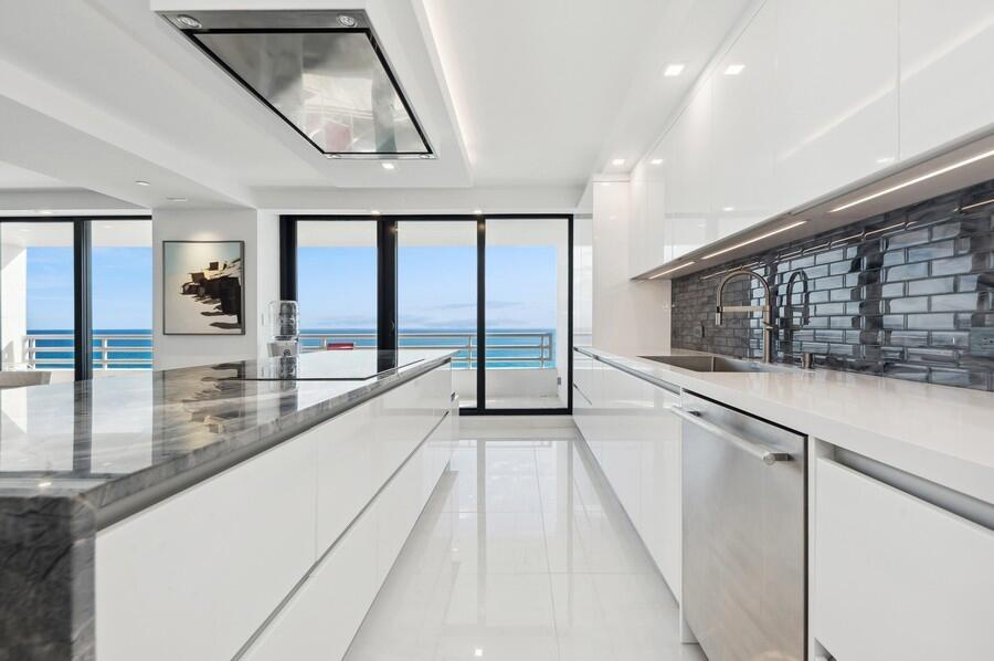 1500 S Ocean Boulevard 1503