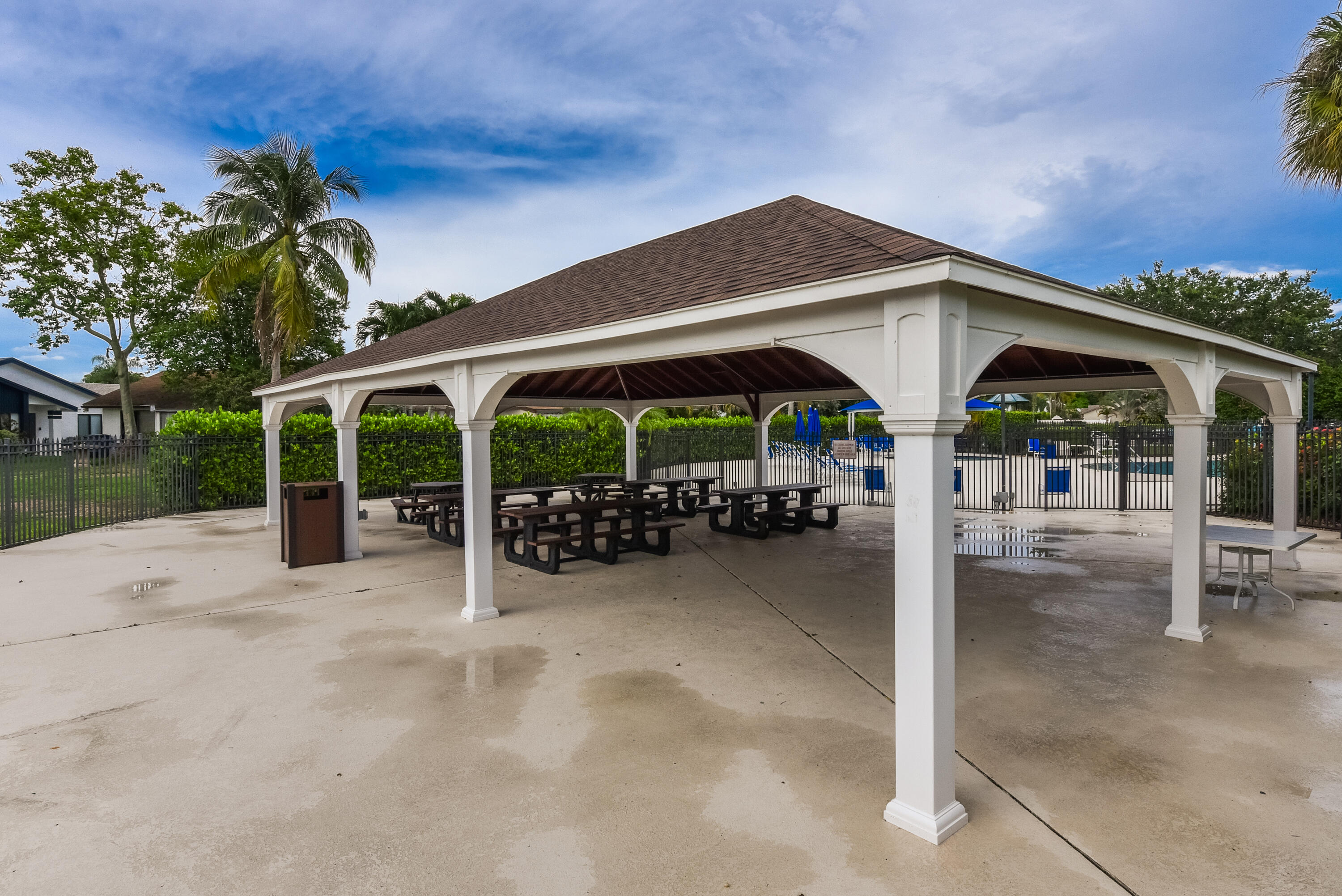 21604 Yellowstone Park Drive