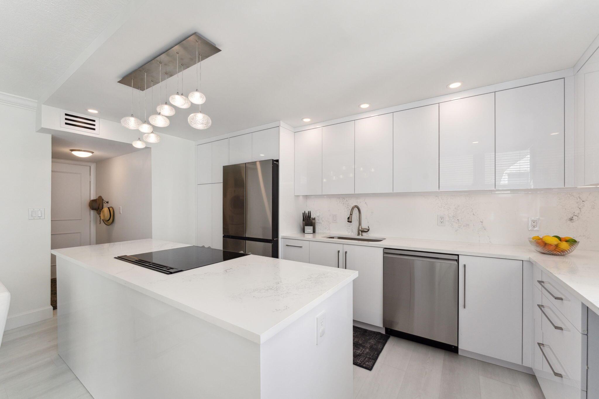 2000 S Ocean Boulevard 5-G