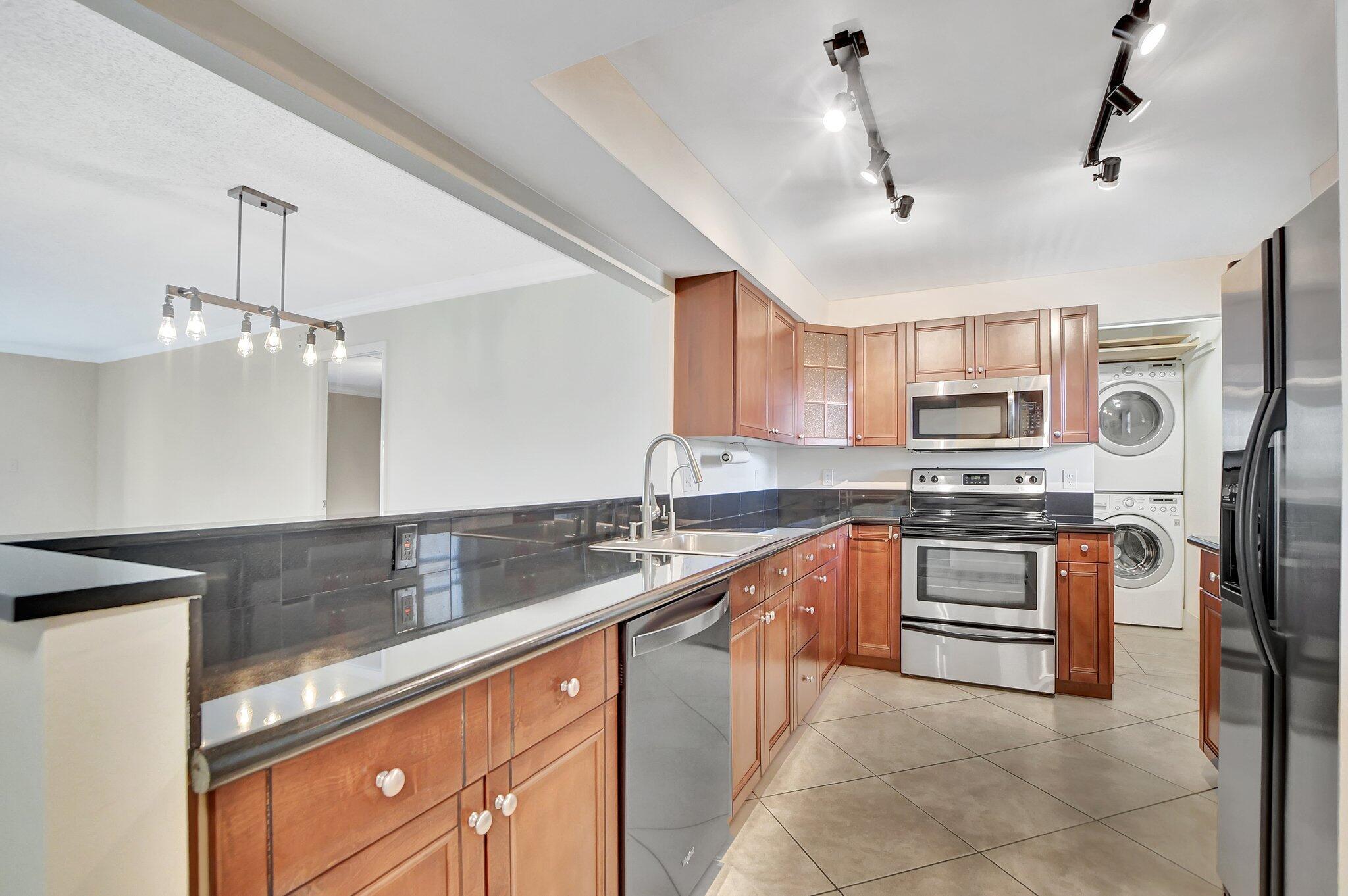 6461 NW 2nd Avenue 516