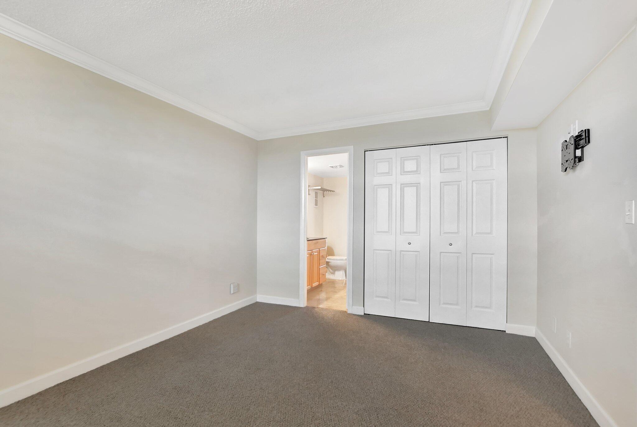 6461 NW 2nd Avenue 516