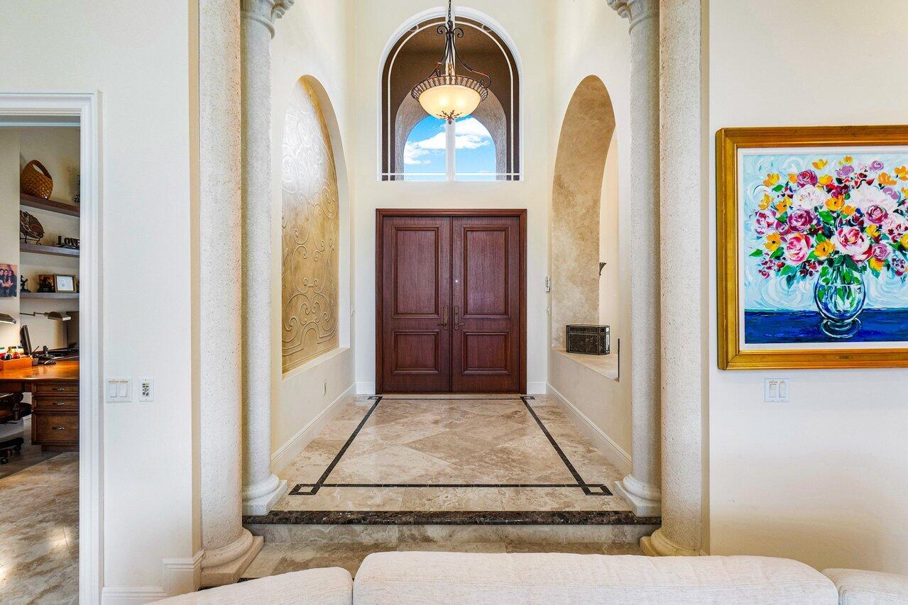 4188 Bocaire Boulevard