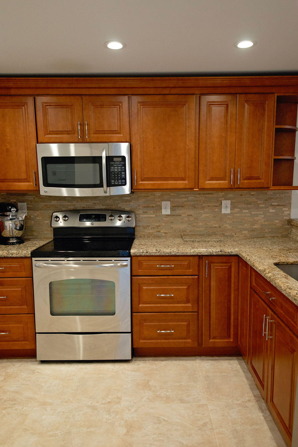 22 Royal Palm Way 605