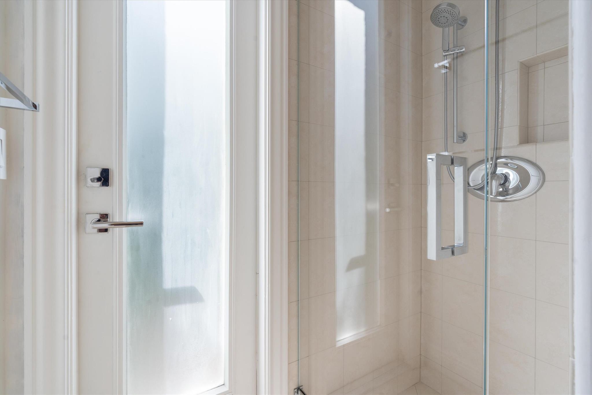 6724 Casa Grande Way