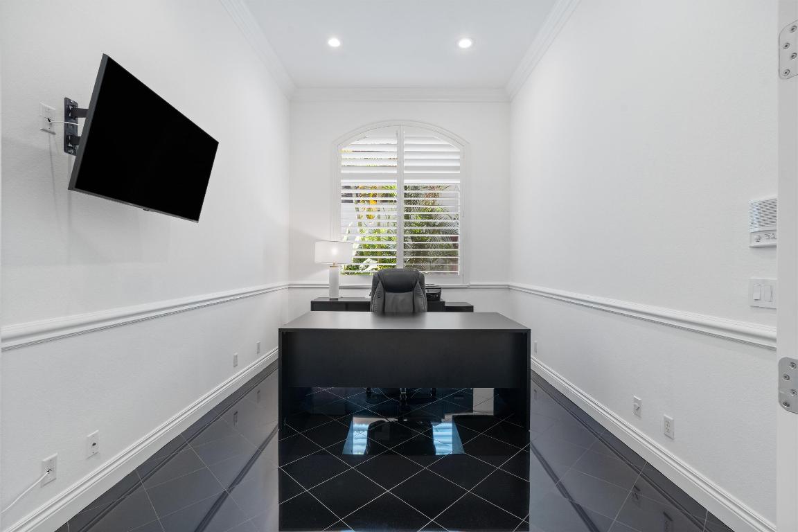 6724 Casa Grande Way