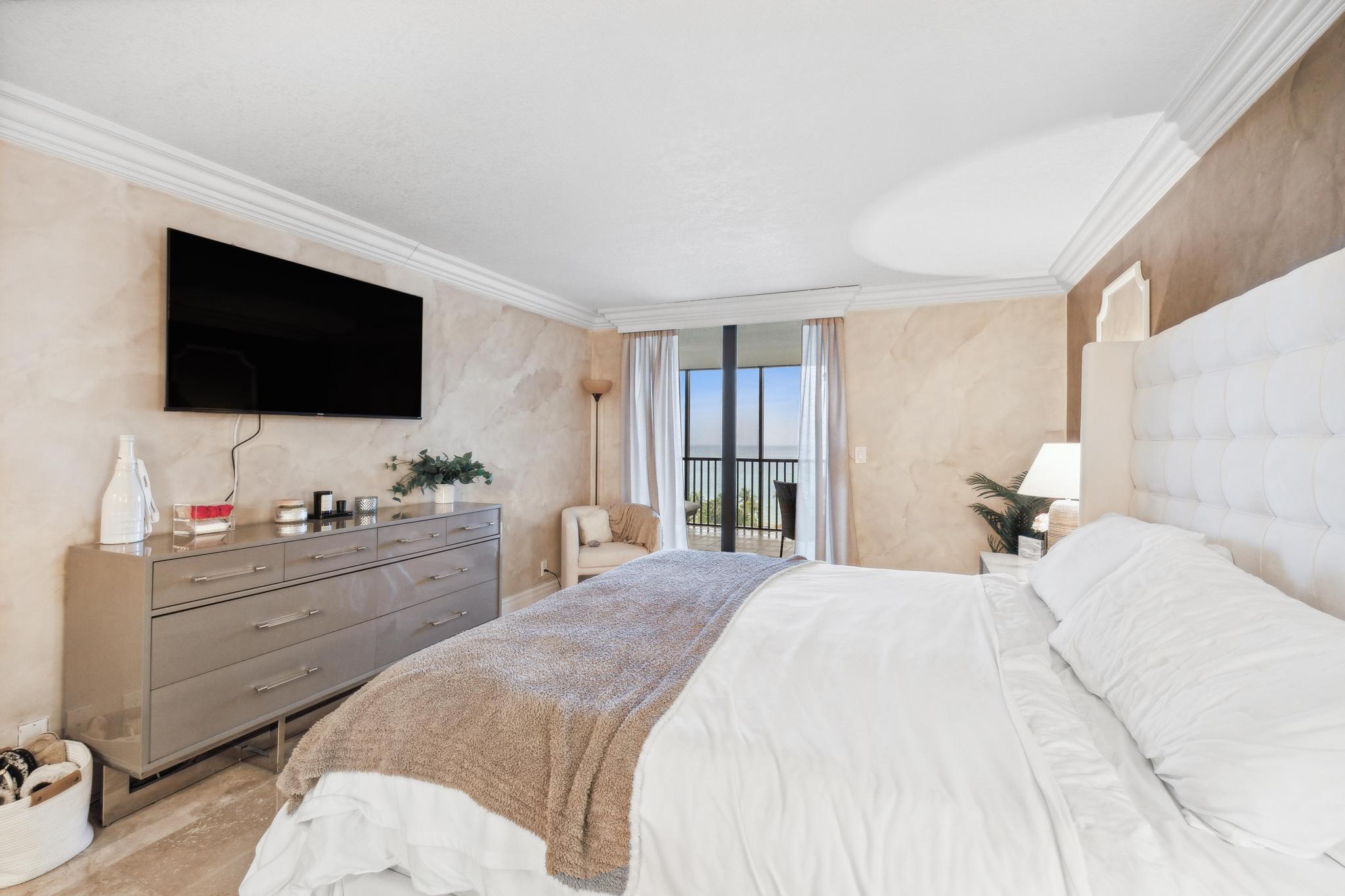 3400 S Ocean Boulevard 10c