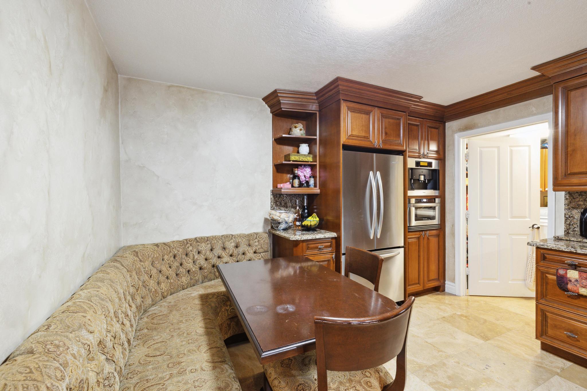 3400 S Ocean Boulevard 10c