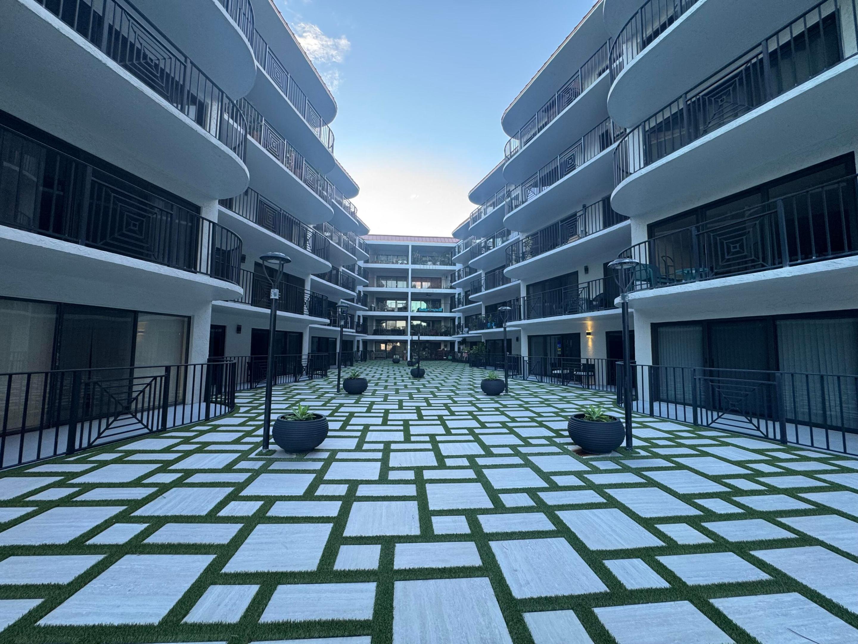 2029 N Ocean Boulevard 510