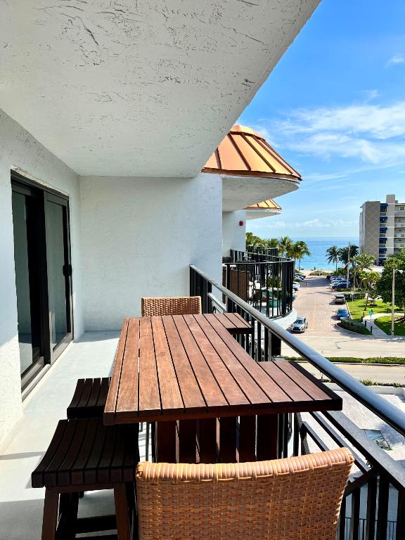 2029 N Ocean Boulevard 510