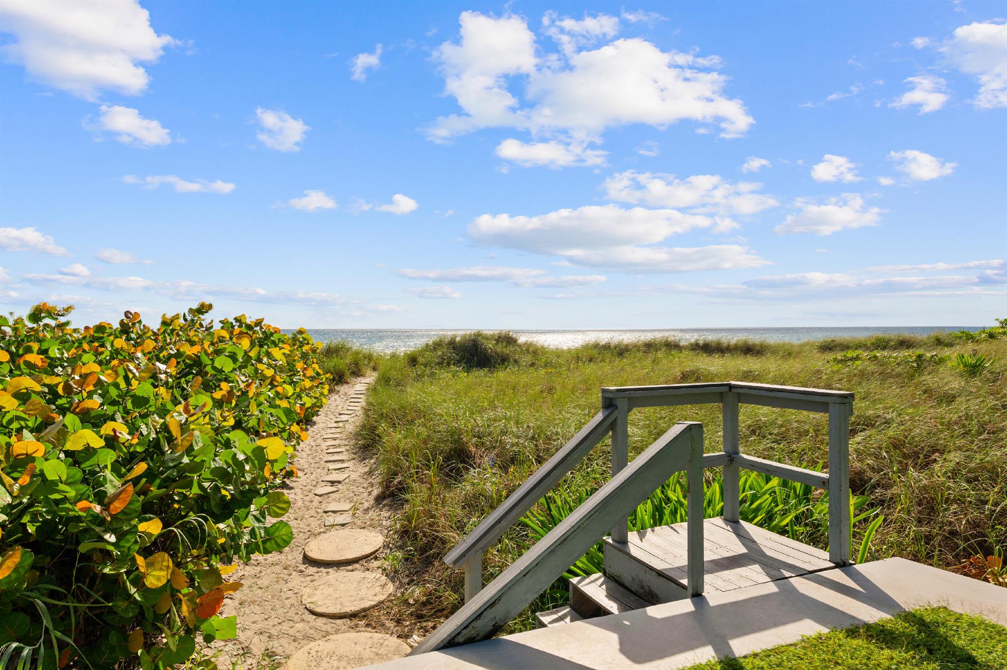 2200 S Ocean Boulevard 707