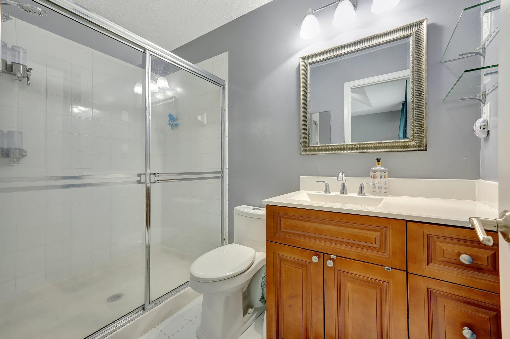 5560 NW 90th Terrace