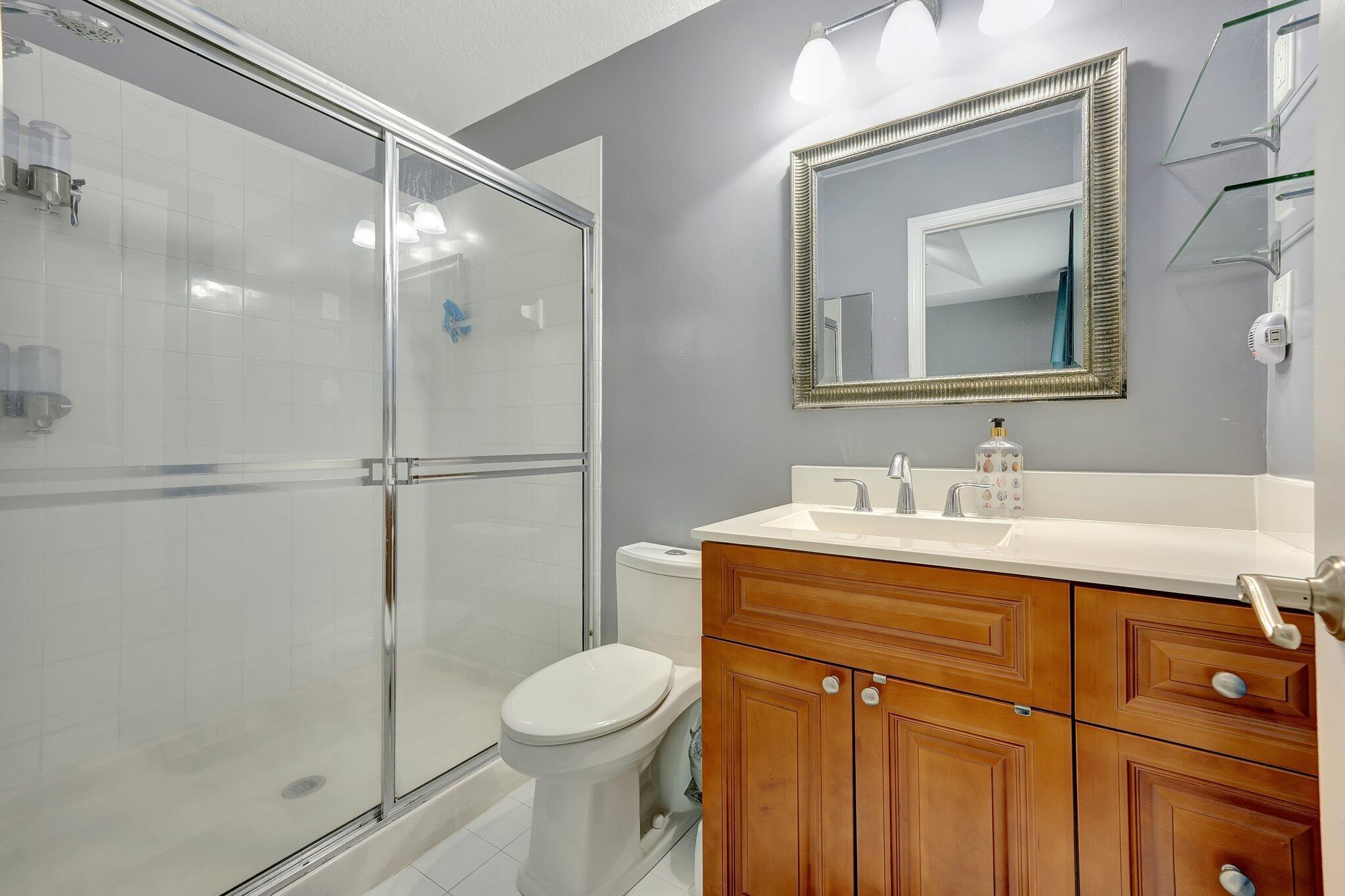 5560 NW 90th Terrace