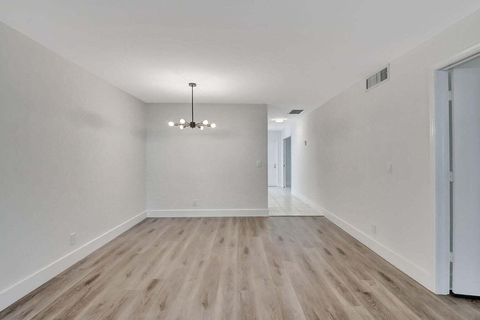 1011 Flame Vine Avenue 101