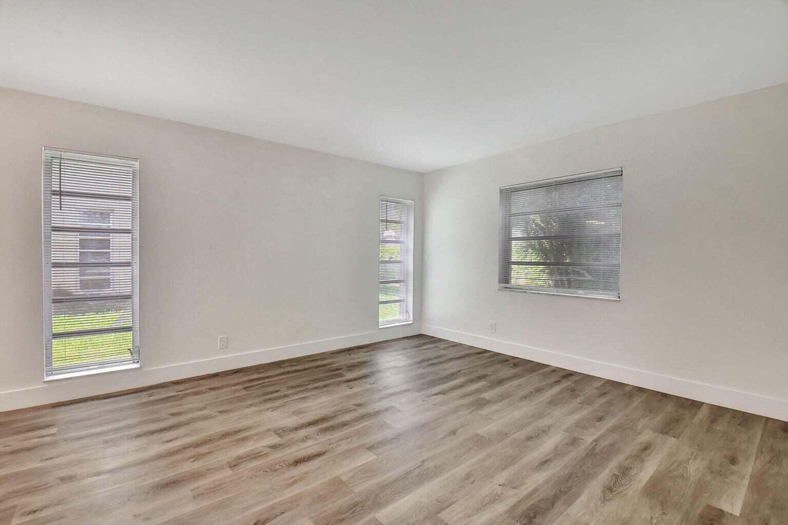 1011 Flame Vine Avenue 101