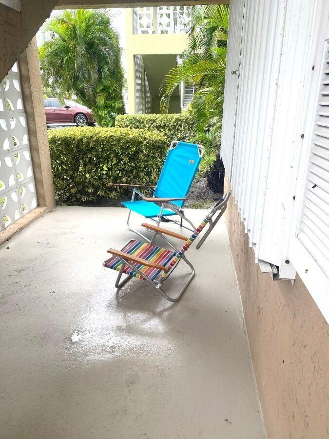 1011 Flame Vine Avenue 101