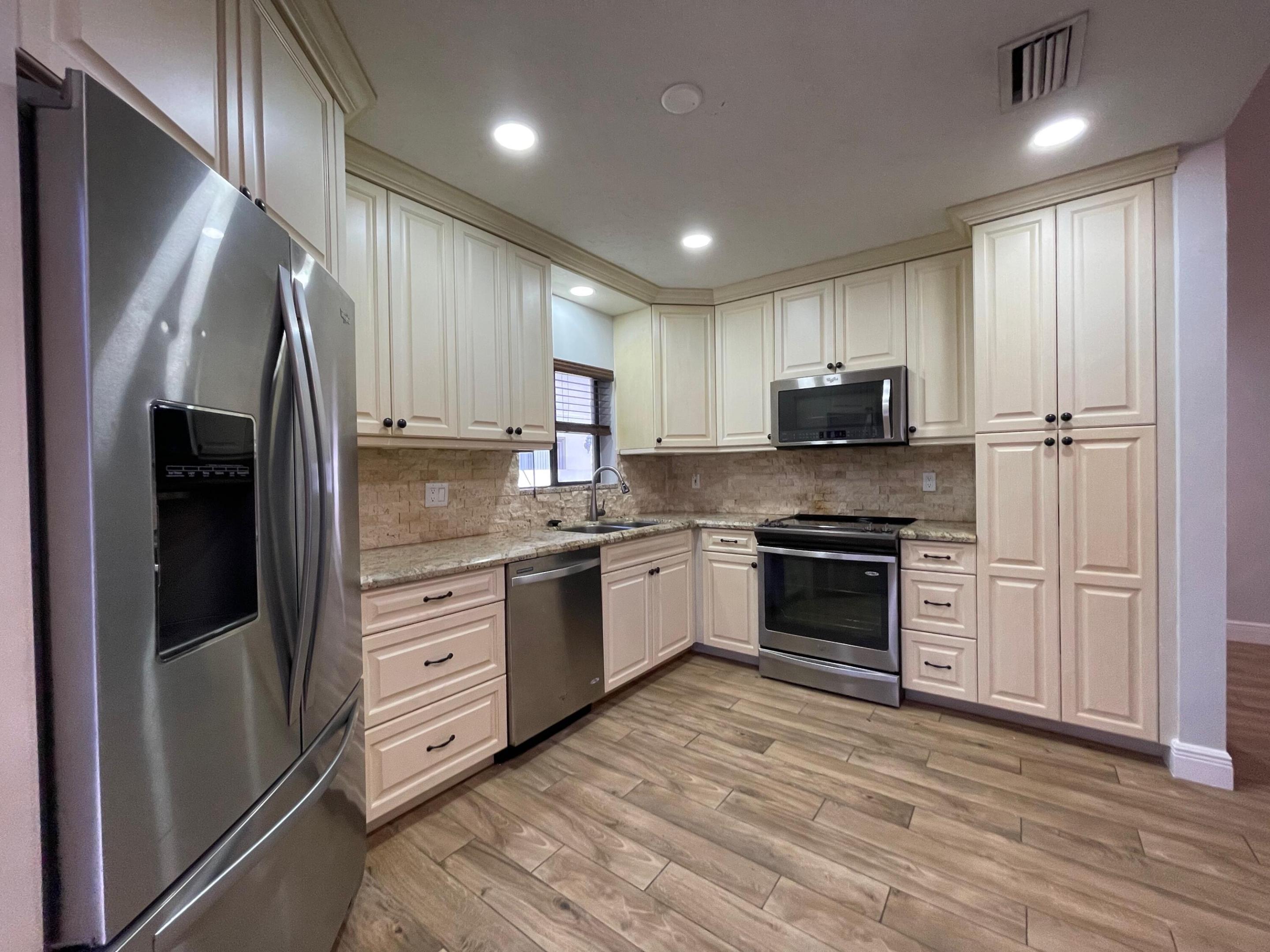 3062 Inglewood Terrace