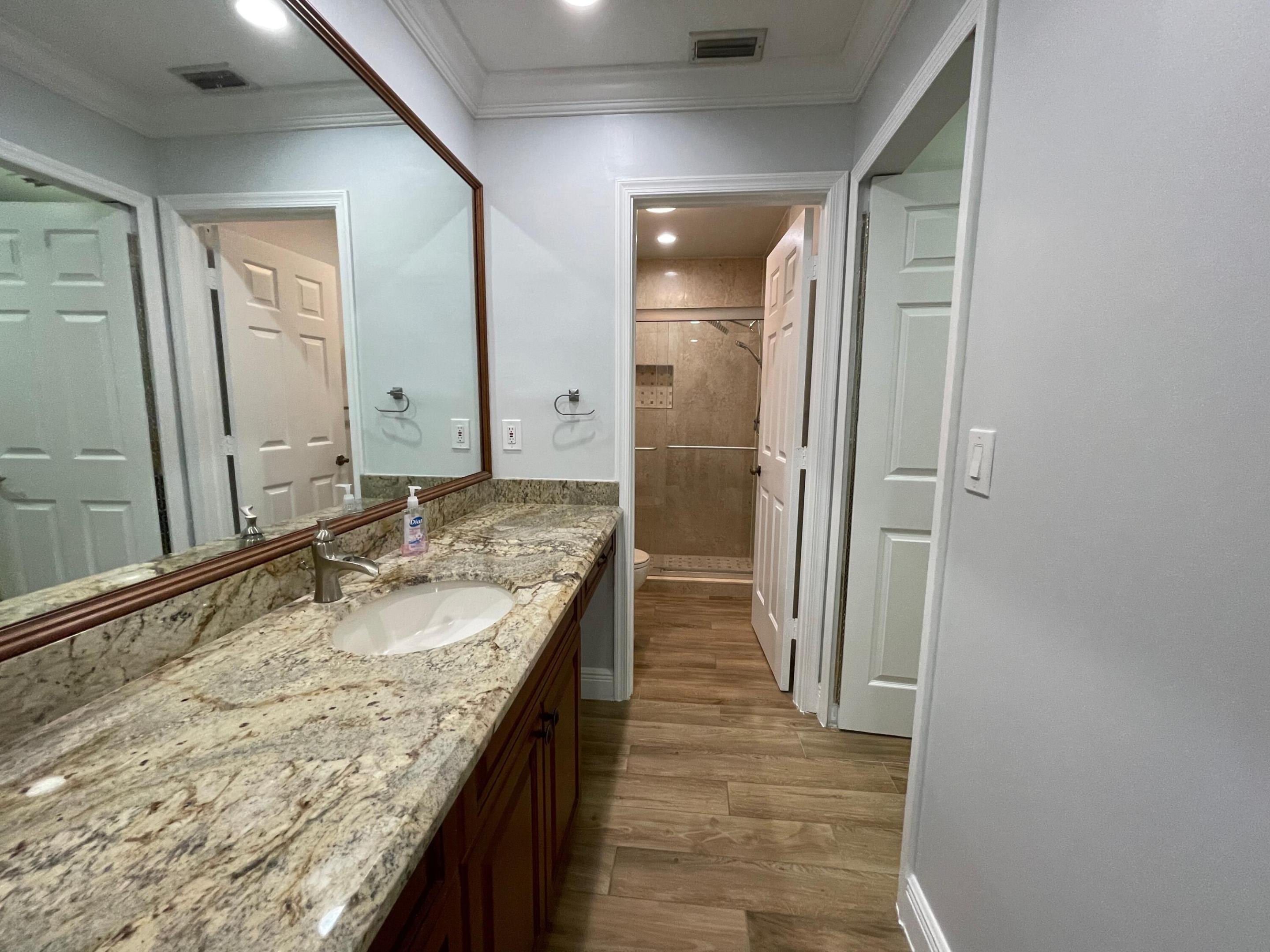 3062 Inglewood Terrace