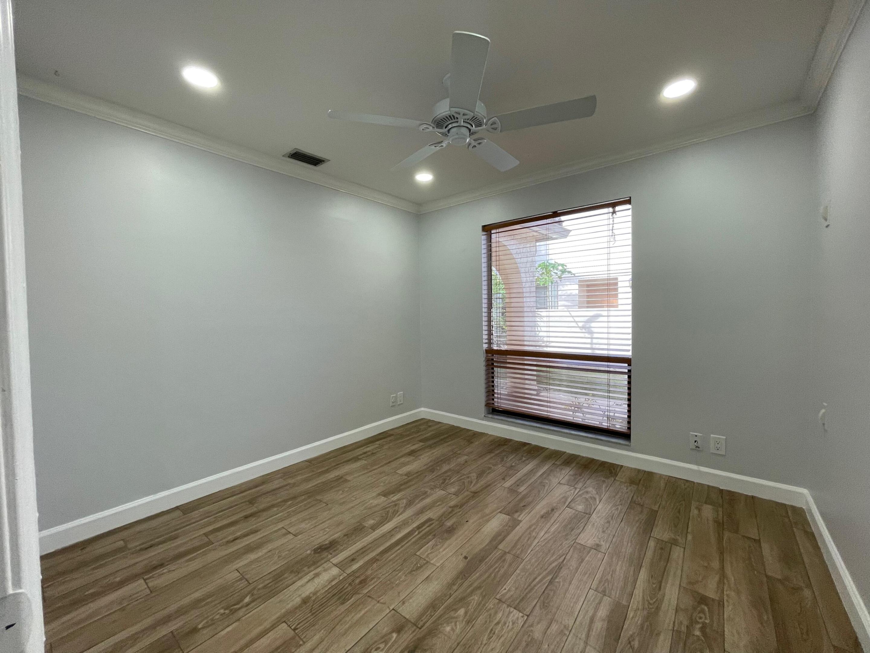 3062 Inglewood Terrace