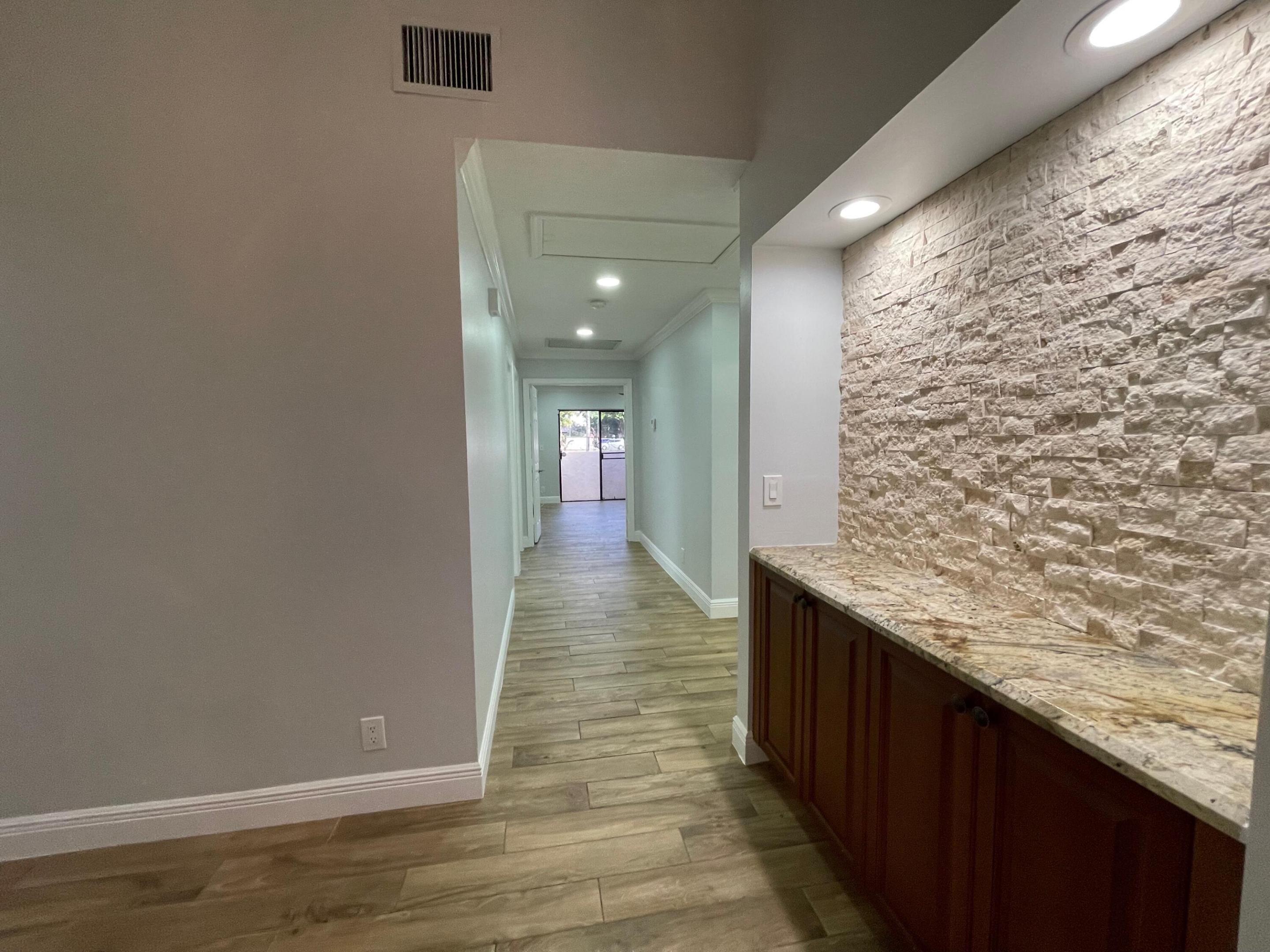 3062 Inglewood Terrace