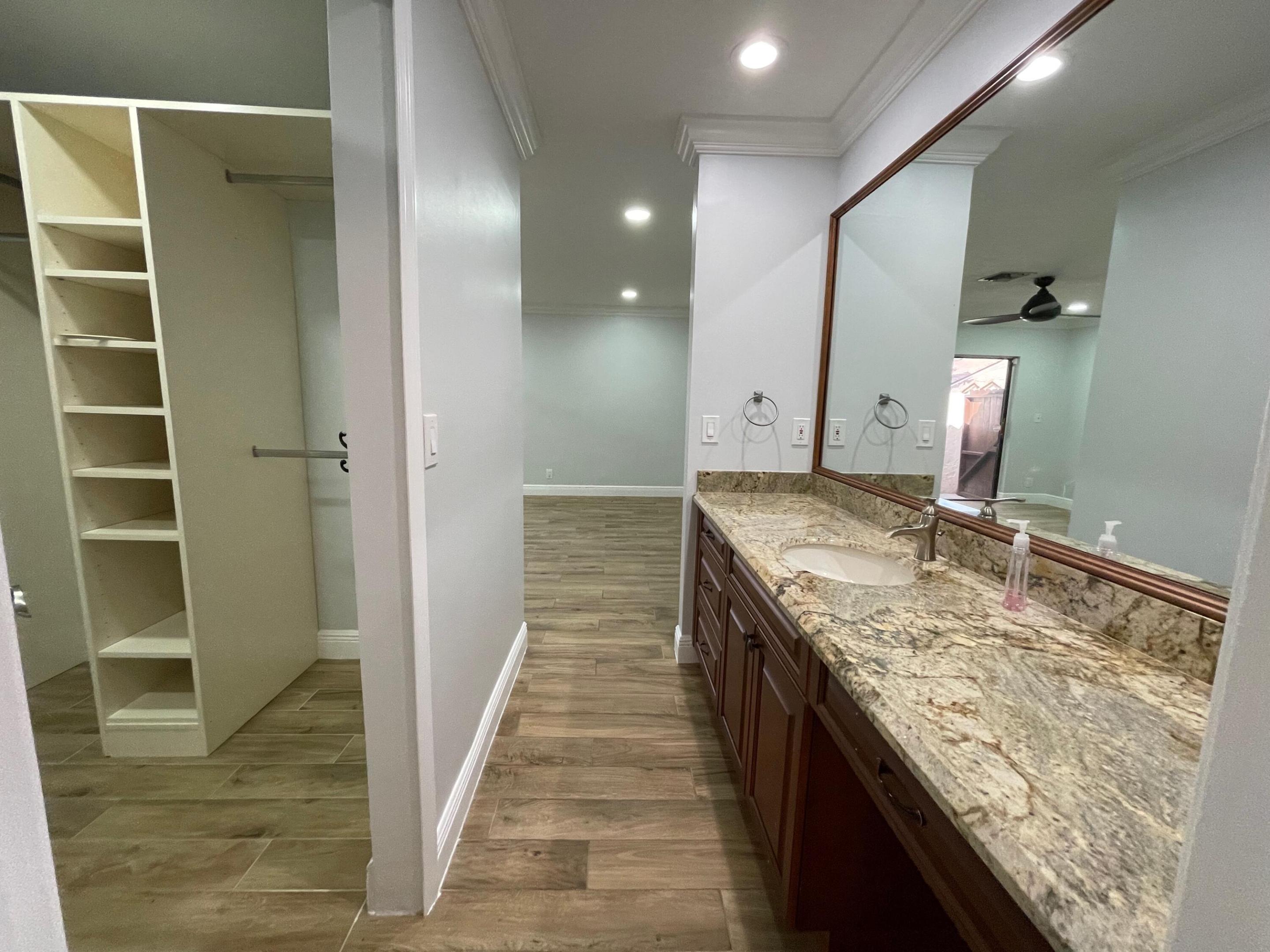 3062 Inglewood Terrace