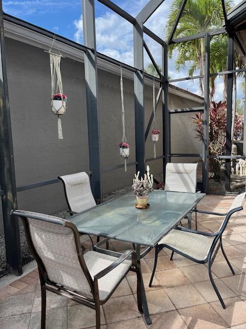 9823 Isles Cay Drive