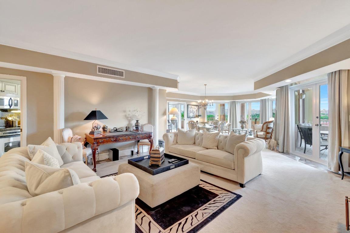 300 SE 5th Avenue 6160